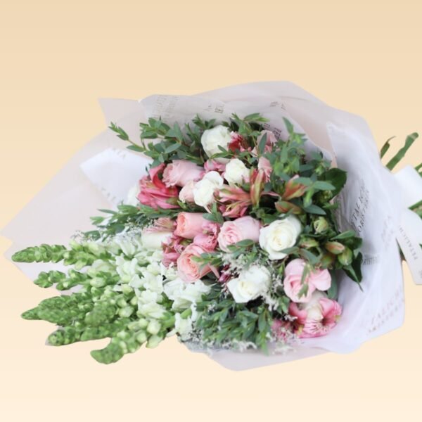Ramo con Rosas, Perritos, Astromelias y Eucaliptos Julieta - Image 2