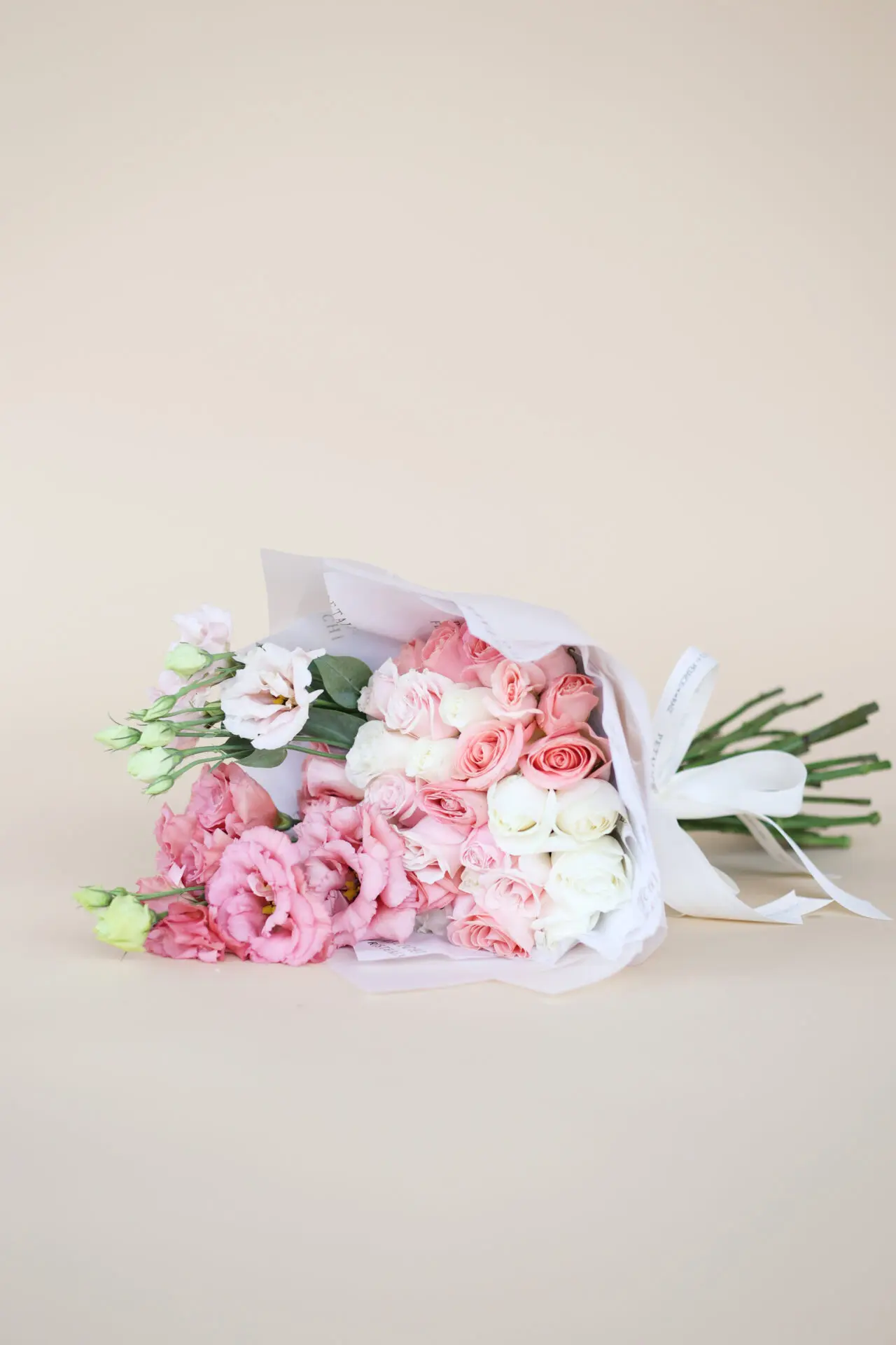 Ramo de Lisianthus y Rosas Elisa - Image 2