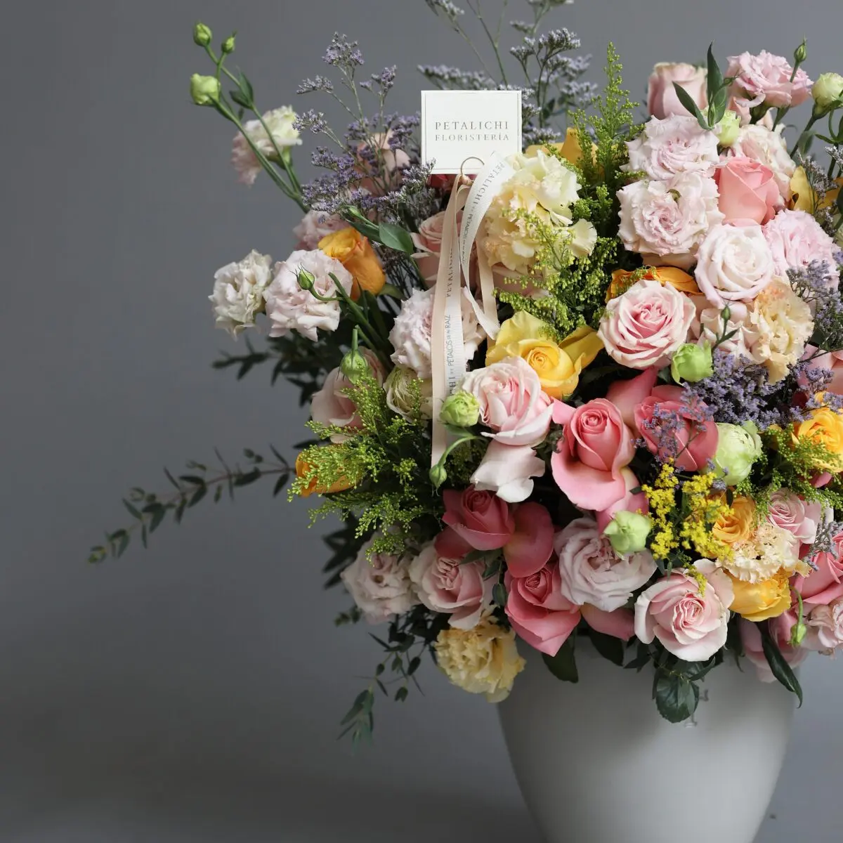 Arreglo de Rosas con Lisianthus y Solidago: Martina - Image 2